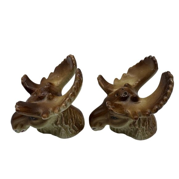 Vintage Victoria Ceramics Moose Head Salt & Pepper Shakers - Picture 3 of 8